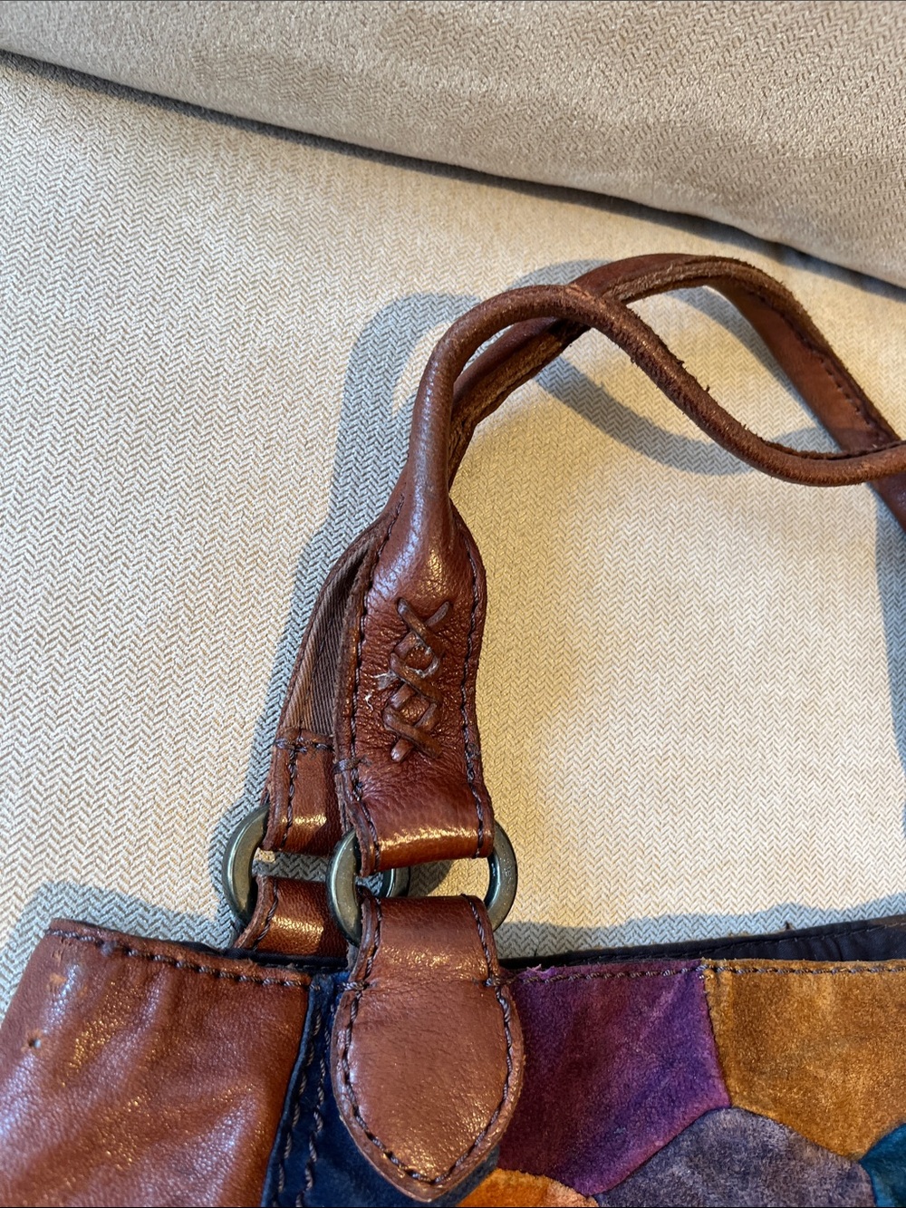 Lucky Brand Vintage Multicolor Hexagon Suede & Leather Shoulder Bag - Picture 3 of 6